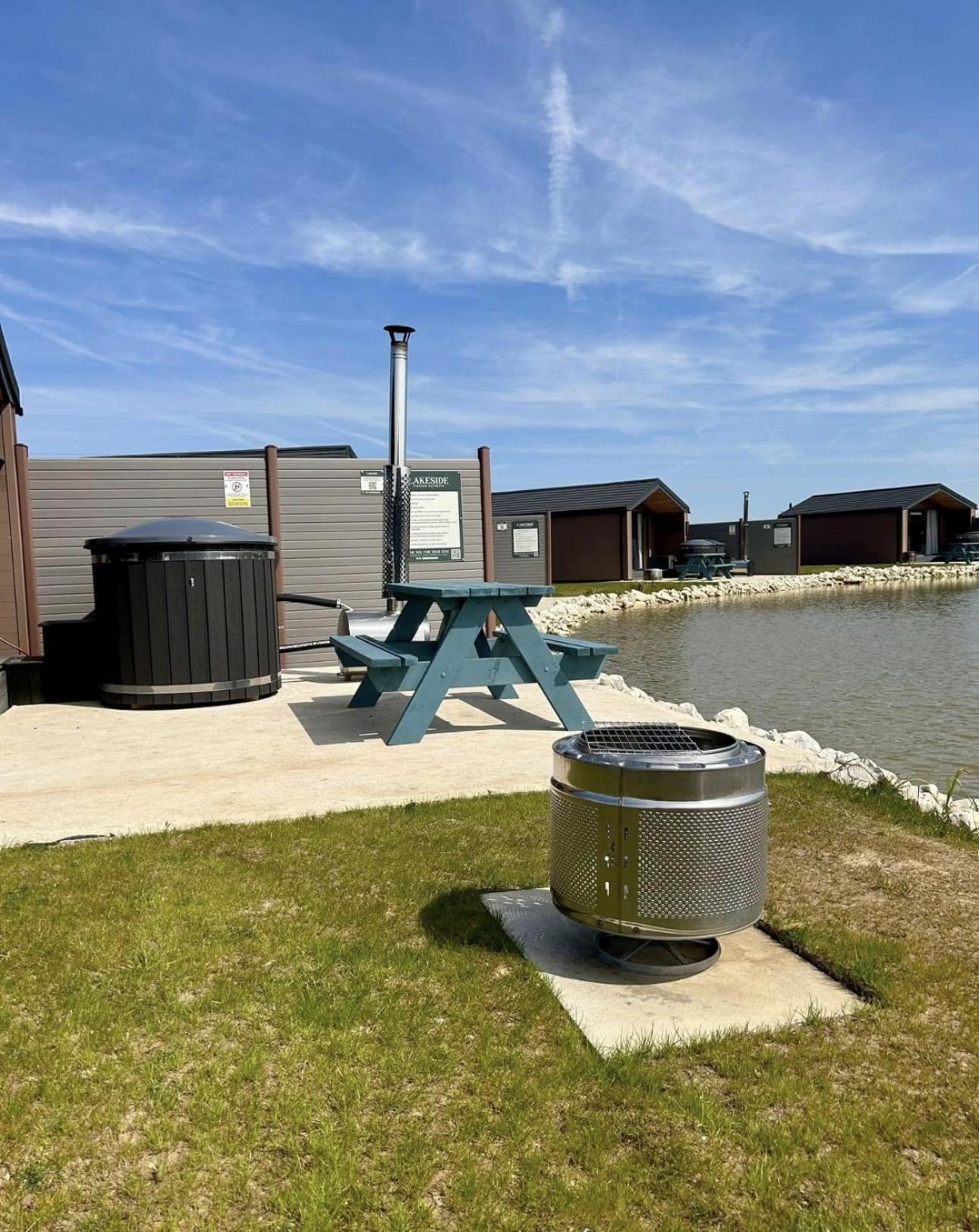 Lakeside Fishing Retreats Boston Ruang foto
